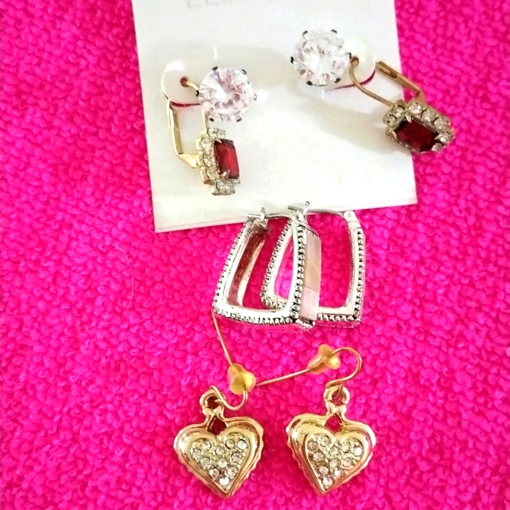 Earrings custom 4 pairs